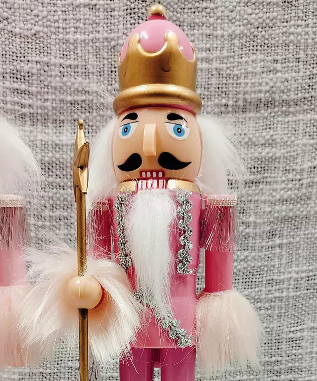 Figrka Nutcracker pink