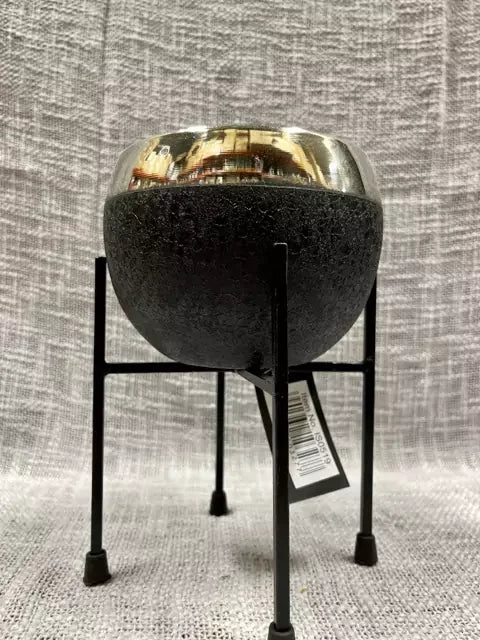 Kwietik metalowy