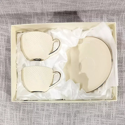 Filiżanki 2 szt ze spodkami  ICE CREAM