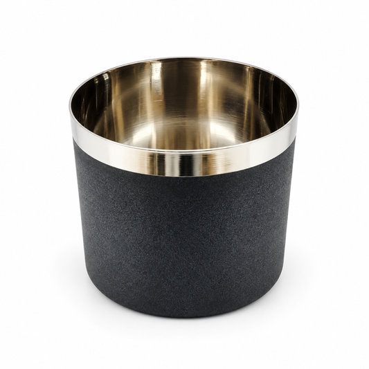 Osłonka metalowa czarna  IS0425 — zdjęcie główne